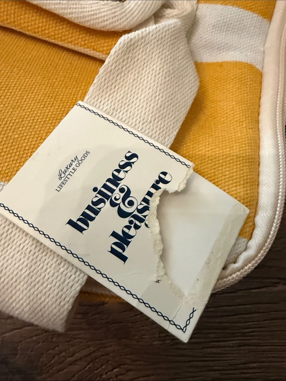Business & Pleasure Yellow Canvas Stripe Lunch Bag NWT